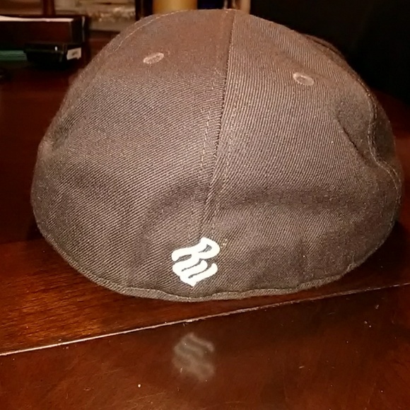 Rocawear Fitted Cap - Picture 5 of 8